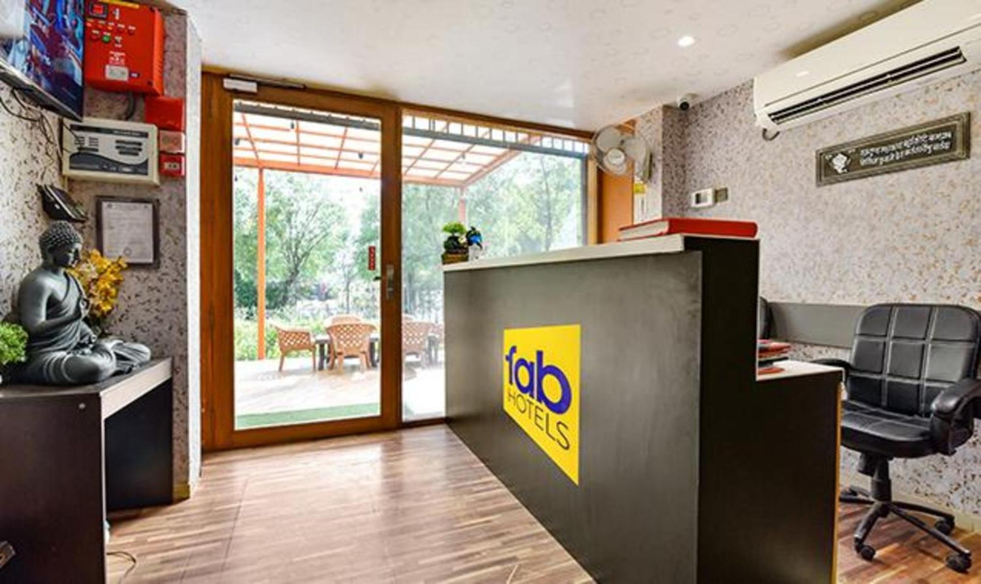 Fabhotel Siddharth Corporate - Vavol, 甘地讷格尔 外观 照片