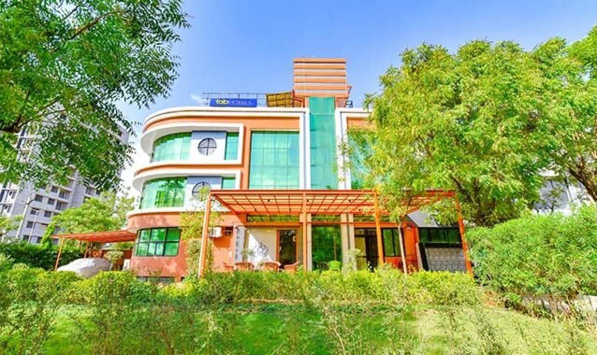 Fabhotel Siddharth Corporate - Vavol, 甘地讷格尔 外观 照片