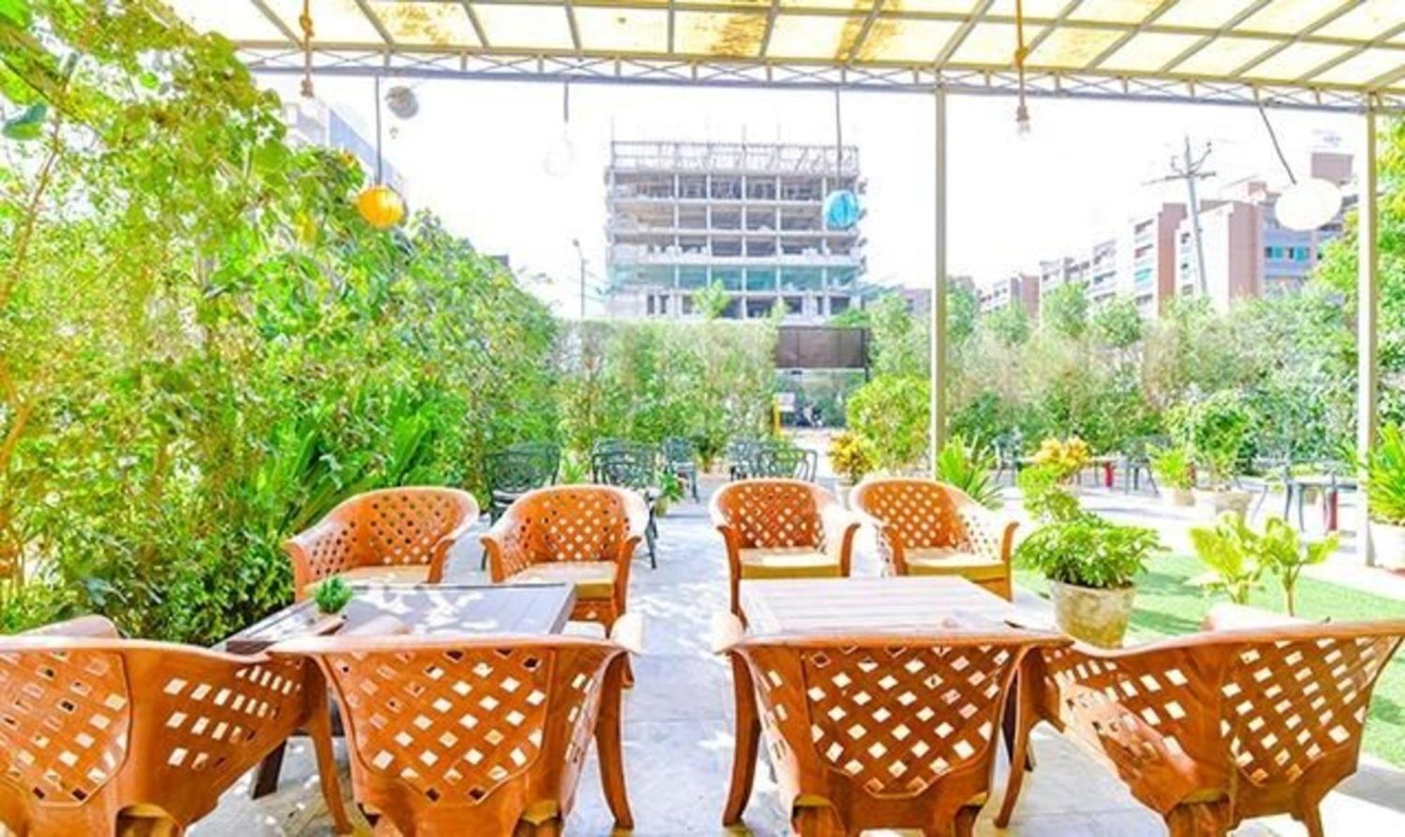 Fabhotel Siddharth Corporate - Vavol, 甘地讷格尔 外观 照片